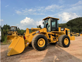 Kolesni nakladalec CATERPILLAR 966G