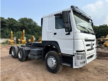 Vlačilec SINOTRUK HOWO 371 Tractor 6X4: slika 4