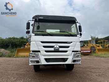 Vlačilec SINOTRUK Howo tractor unit 420hp: slika 4