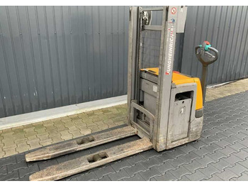 : fotografija v glavi strani