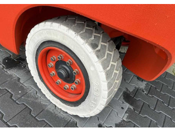 Plinski viličar LINDE H50