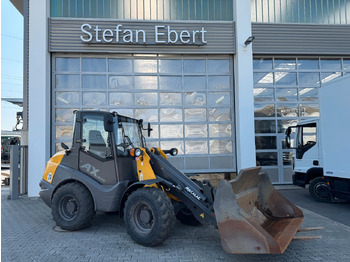 Kolesni nakladalec AHLMANN