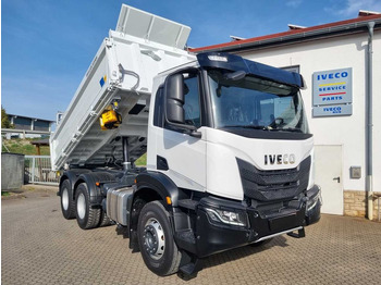 Tovornjak prekucnik IVECO