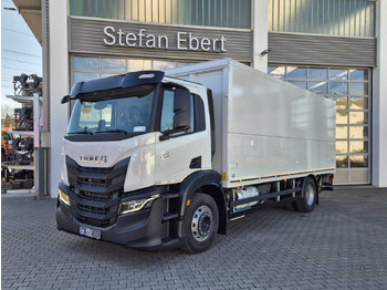 Tovornjak za prevoz pijač IVECO S-WAY