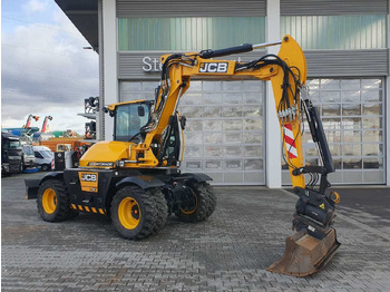 Bager na kolesih JCB