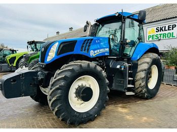 Traktor NEW HOLLAND T8