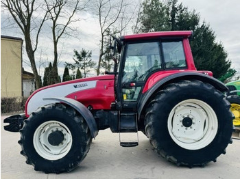 Traktor VALTRA T160