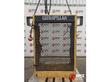 Pokrov motorja CATERPILLAR