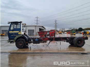 Tovornjak-šasija 1989 Mercedes 1617: slika 2