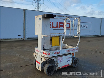 Dvižna ploščad JLG