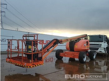 Dvižna ploščad JLG 600AJ