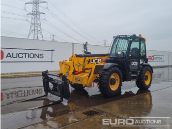 Teleskopski viličar JCB