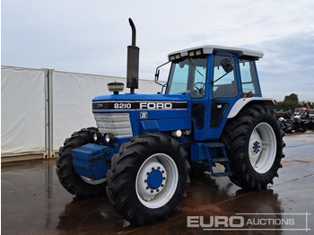 Traktor FORD