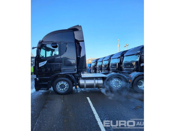 Vlačilec IVECO Stralis 460