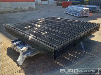Gradbena oprema Unused Galvanised & Powder Coated Heavy Duty (5mm) Wire Mesh Fencing, 25 x H2.4m x W2.2m Panels, 26 x 60mm x 60mm x3m Posts, with Fittings (Black): slika 5