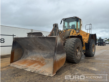 Kolesni nakladalec VOLVO L220E