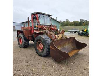 Kolesni nakladalec HANOMAG