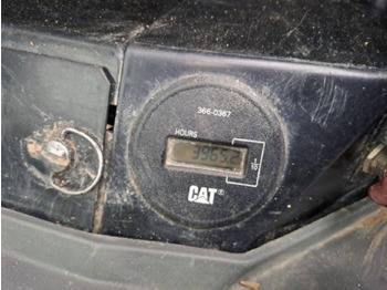 Bager goseničar CAT 315F: slika 5