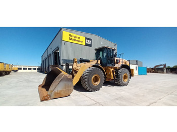 Kolesni nakladalec CATERPILLAR 972