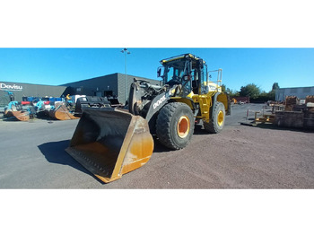 Kolesni nakladalec DOOSAN DL300