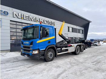 Kotalni prekucni tovornjak SCANIA P 360