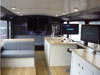 Dvonadstropni avtobus MCW METROBUS British Double Decker Bus Marketing Exhibition Training: slika 4 Dvonadstropni avtobus MCW METROBUS British Double Decker Bus Marketing Exhibition Training: slika 4