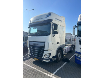 Vlačilec DAF XF 460