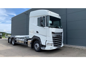 Kontejnerski tovornjak/ Tovornjak z zamenljivim tovoriščem DAF XG 480