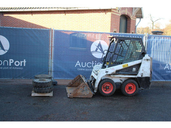 Kolesni nakladalec BOBCAT