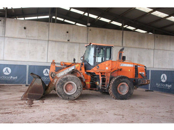 Kolesni nakladalec DOOSAN DL300