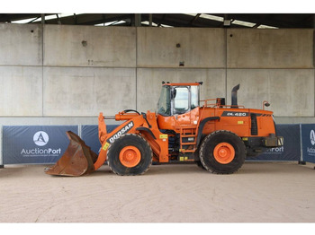 Kolesni nakladalec DOOSAN DL420