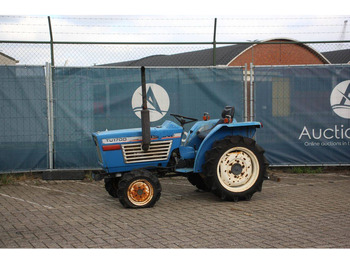 Traktor ISEKI