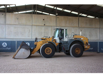 Kolesni nakladalec LIEBHERR L 564