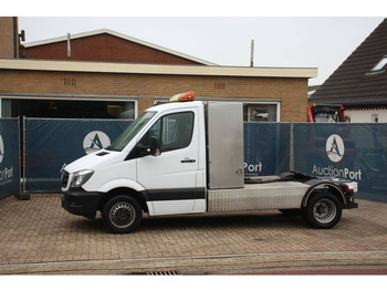 Tovornjak-šasija MERCEDES-BENZ Sprinter