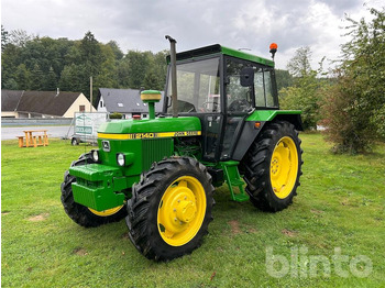 Traktor JOHN DEERE 2140