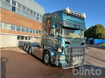 Kotalni prekucni tovornjak SCANIA R 560