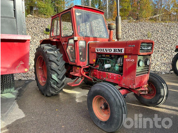 Traktor VOLVO
