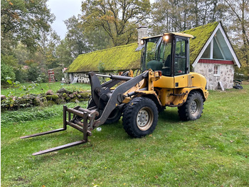 Kolesni nakladalec VOLVO L30