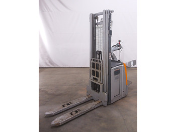 Stroj za zlaganje STILL