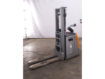 Stroj za zlaganje STILL