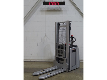 Stroj za zlaganje STILL