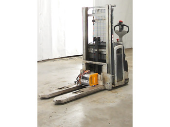 Stroj za zlaganje STILL