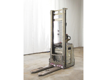 Stroj za zlaganje STILL