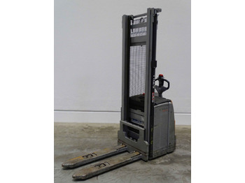 : fotografija v glavi strani