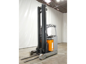 Viličar s pomičnim teleskopom STILL