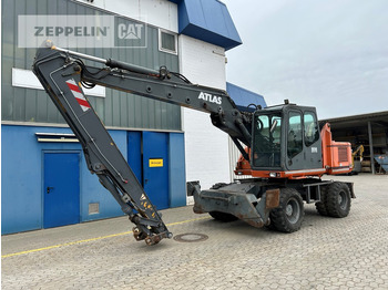 Bager na kolesih ATLAS