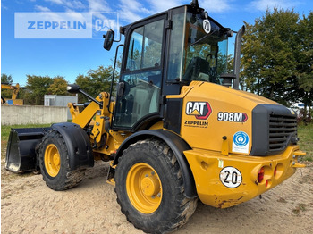 Kolesni nakladalec CATERPILLAR 908M