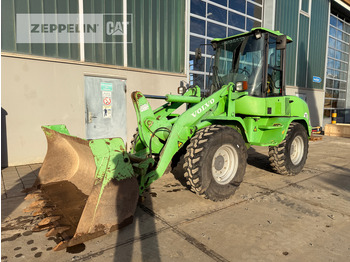 Kolesni nakladalec VOLVO L30B