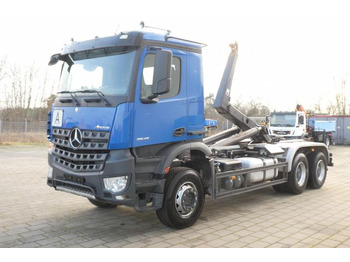 Kotalni prekucni tovornjak MERCEDES-BENZ Arocs 2645