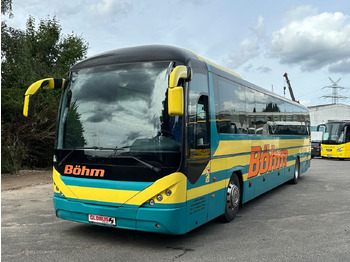 Potovalni avtobus NEOPLAN